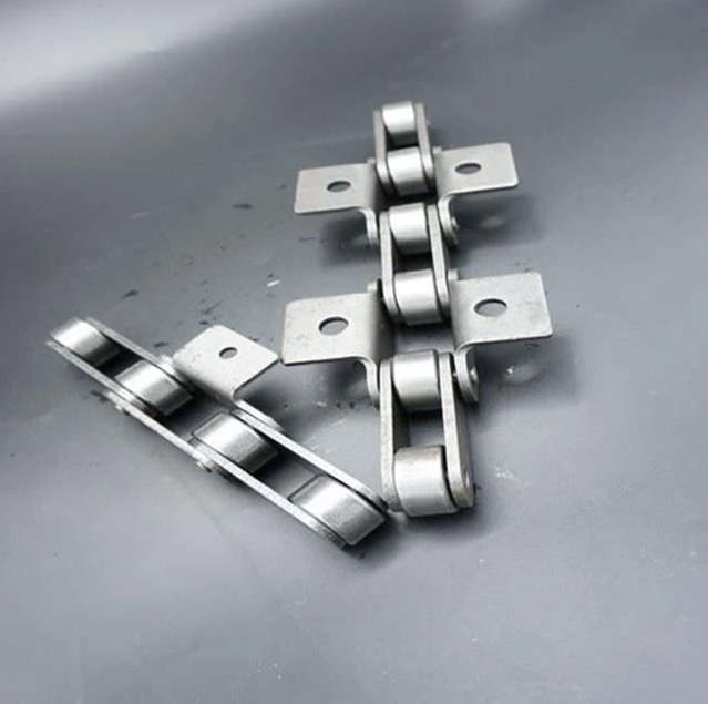 Large Conveyor Double Pitch Chain with Attachment C2052
